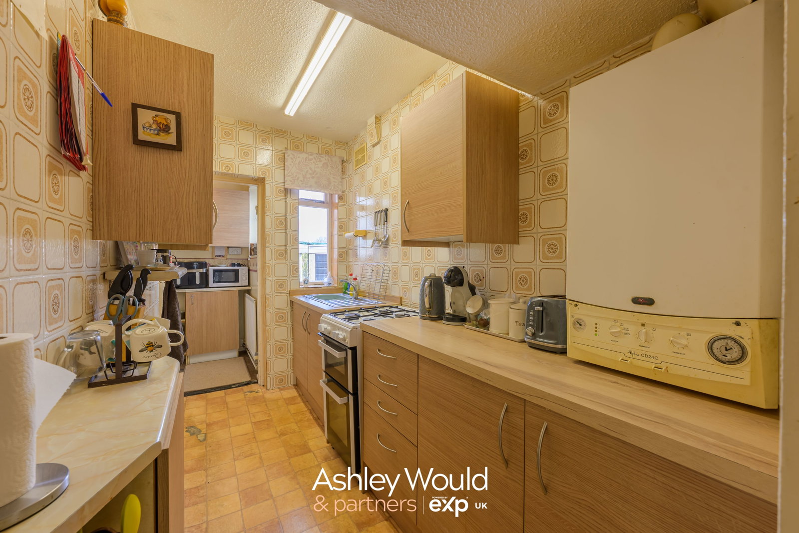 Semi Detached House in Oldbury