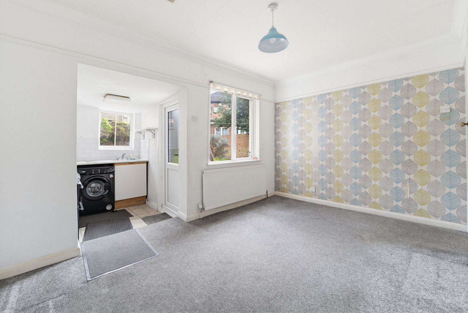 End Of Terrace House for sale in Hounslow, Holly Road, Hounslow, TW3 1UN, 709 m²