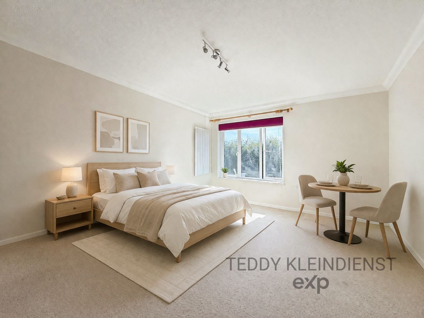 Studio in Thames Ditton