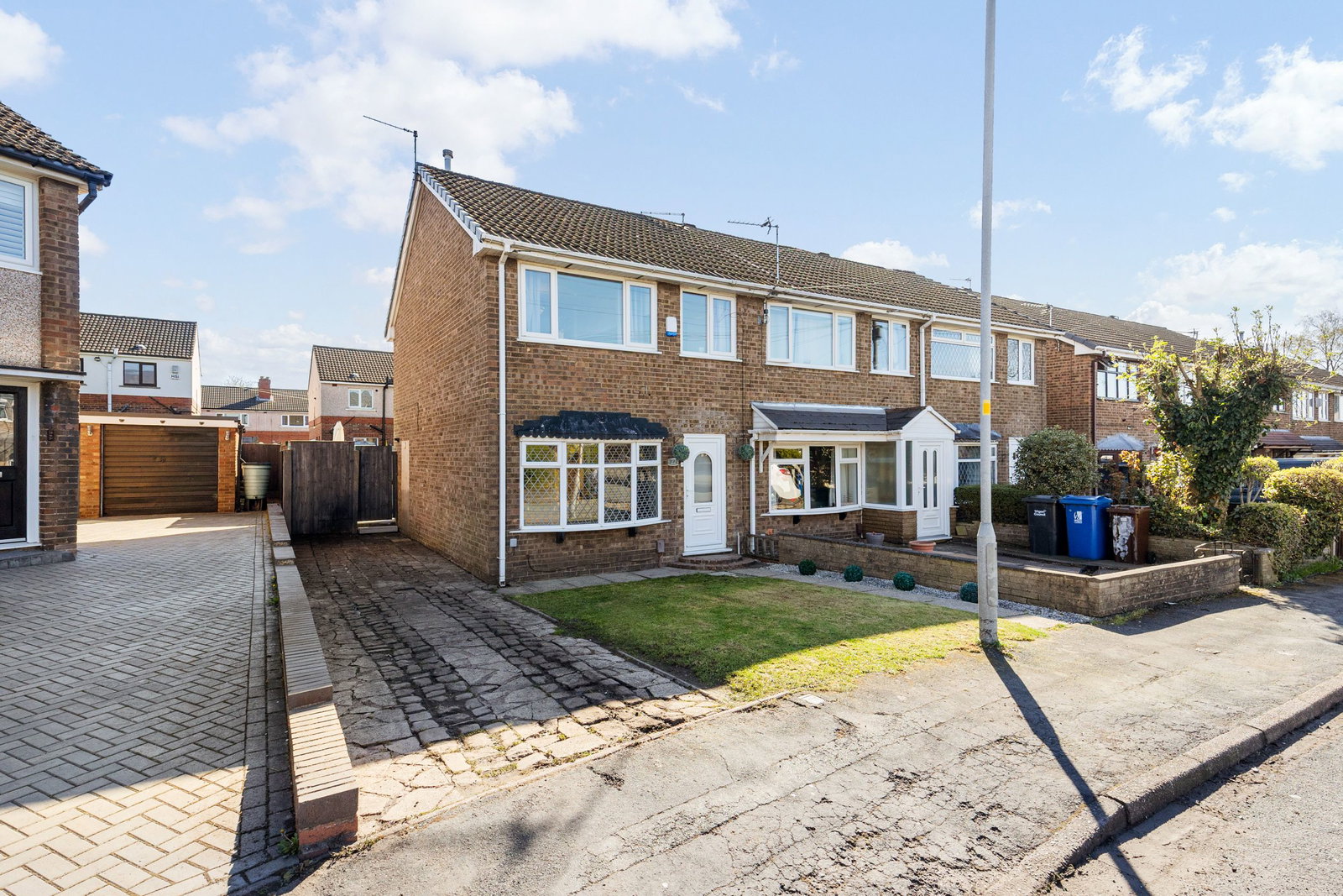 Mews House in Leigh