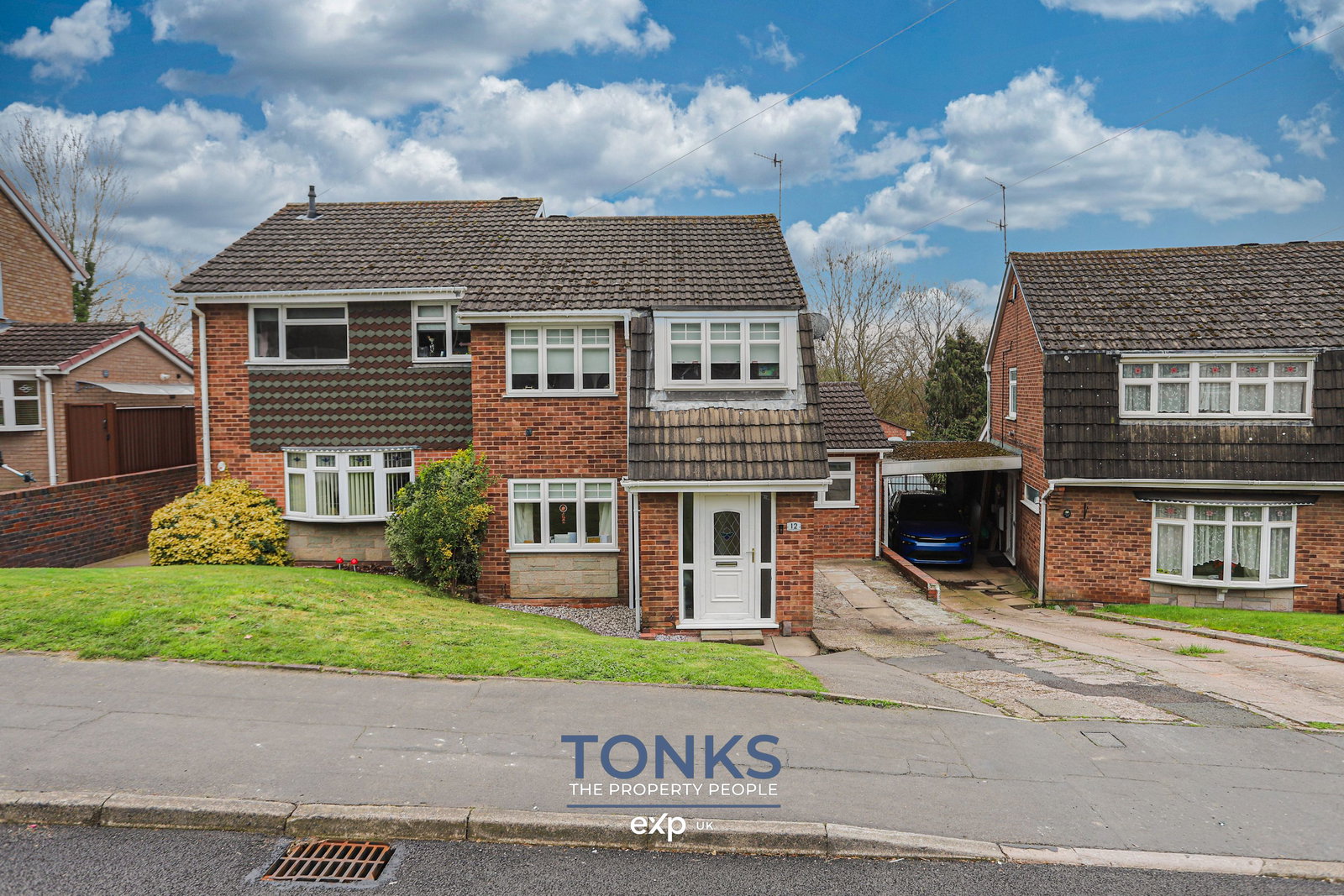 Semi Detached House in Brierley Hill
