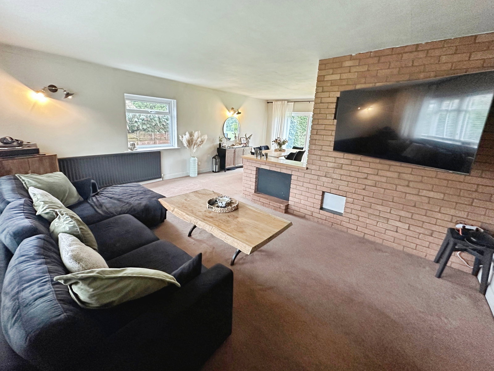 Detached House in Leicester