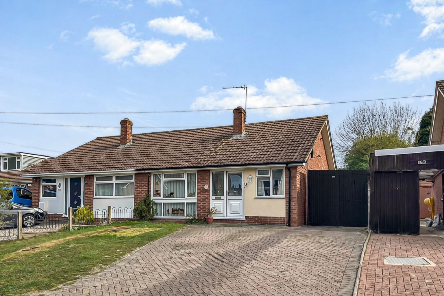 Semi Detached Bungalow in Gloucester