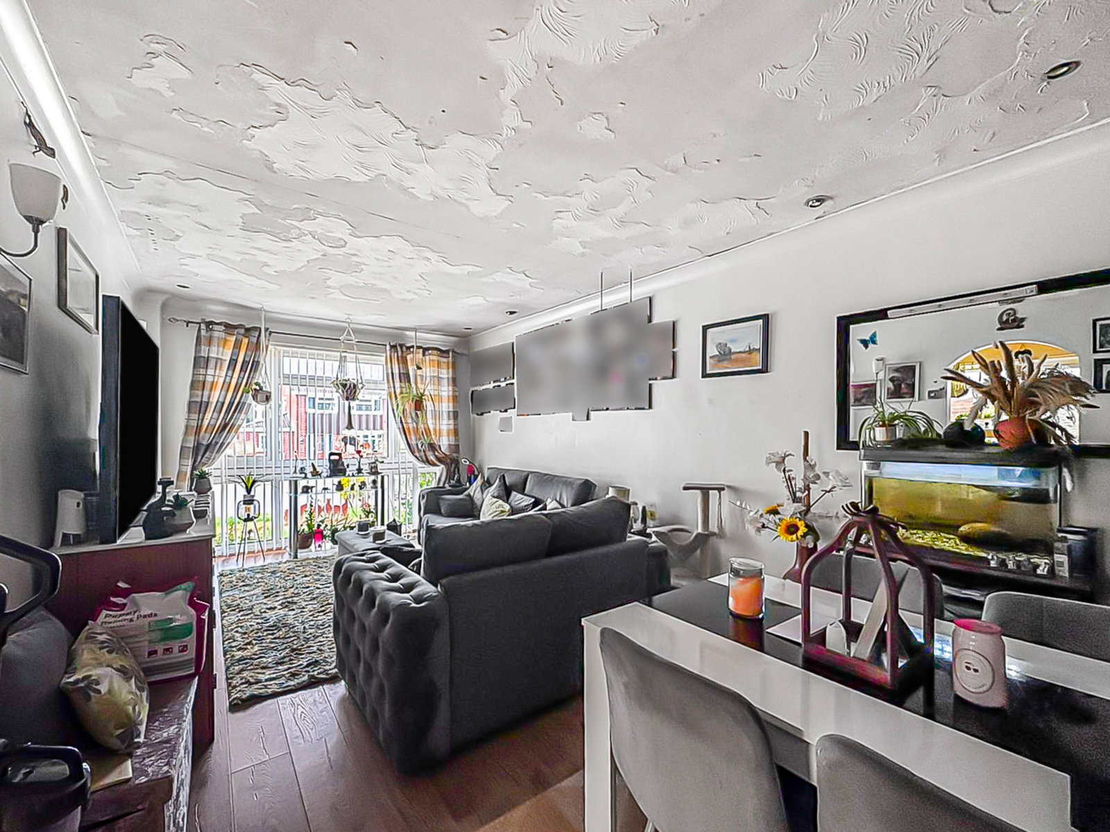 Semi Detached Bungalow in Gloucester