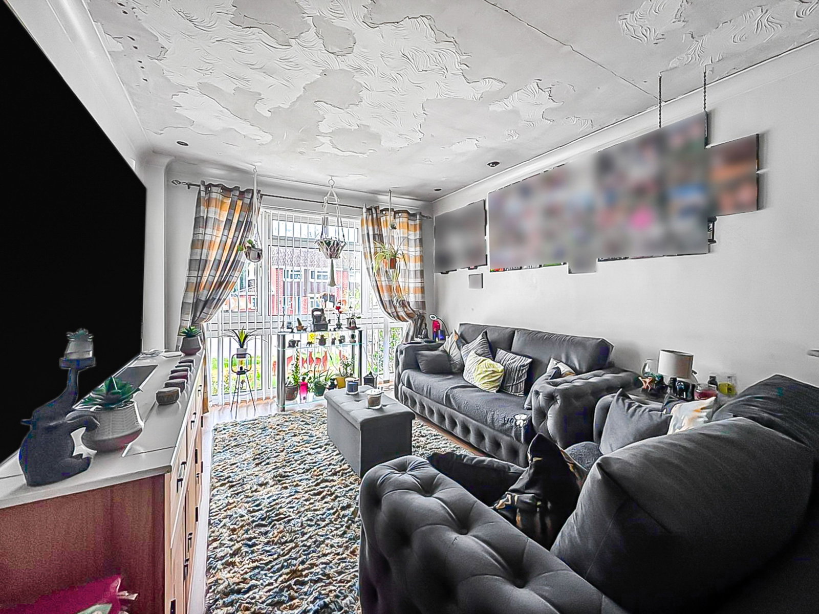 Semi Detached Bungalow in Gloucester