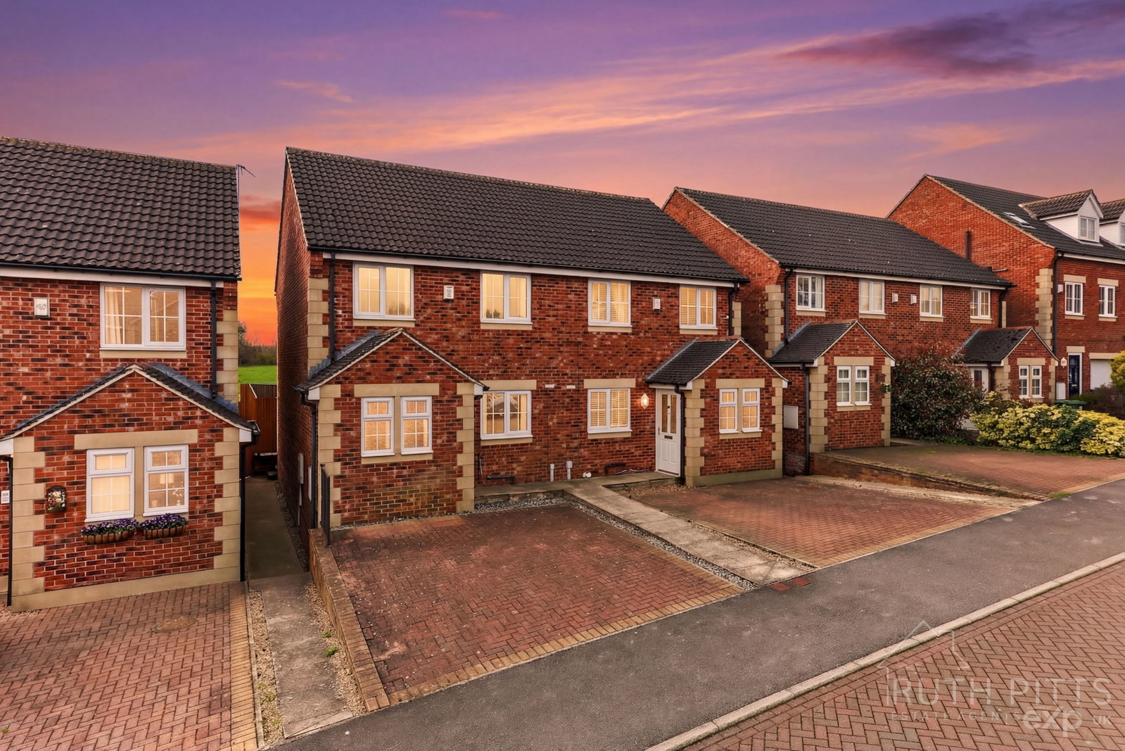 Semi Detached House in Pontefract