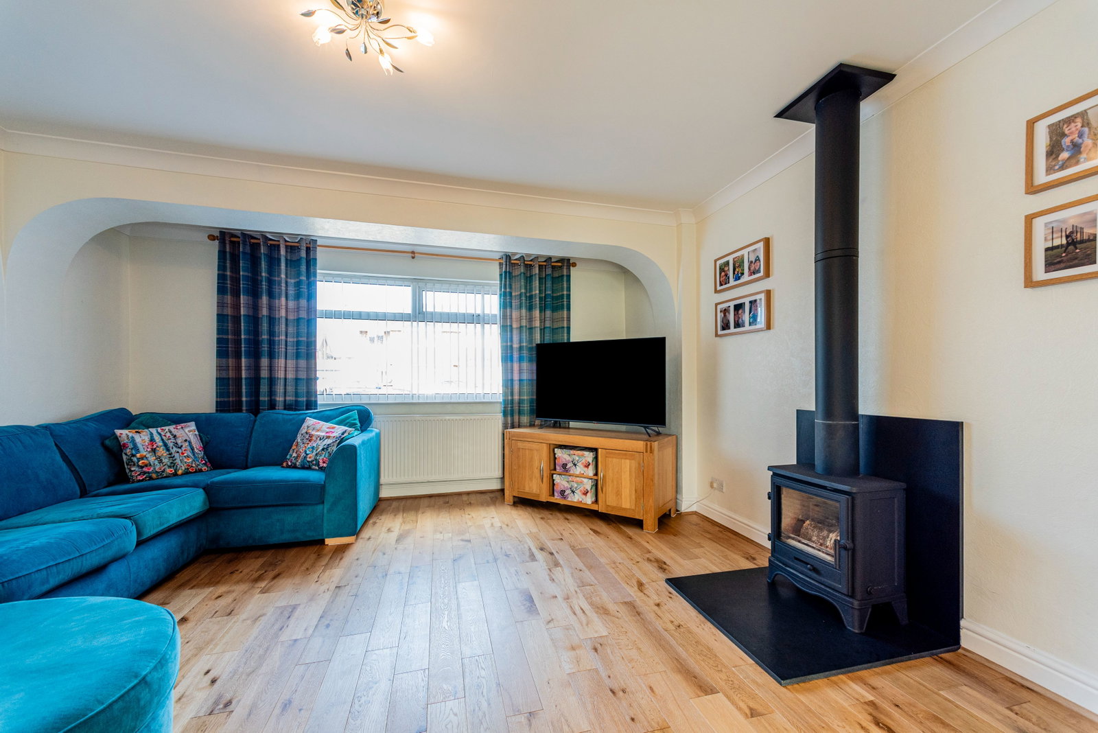 Semi Detached House in Ellesmere Port