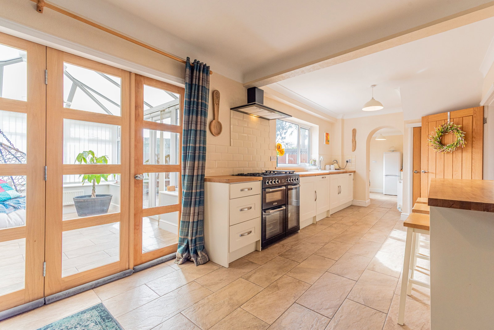 Semi Detached House in Ellesmere Port