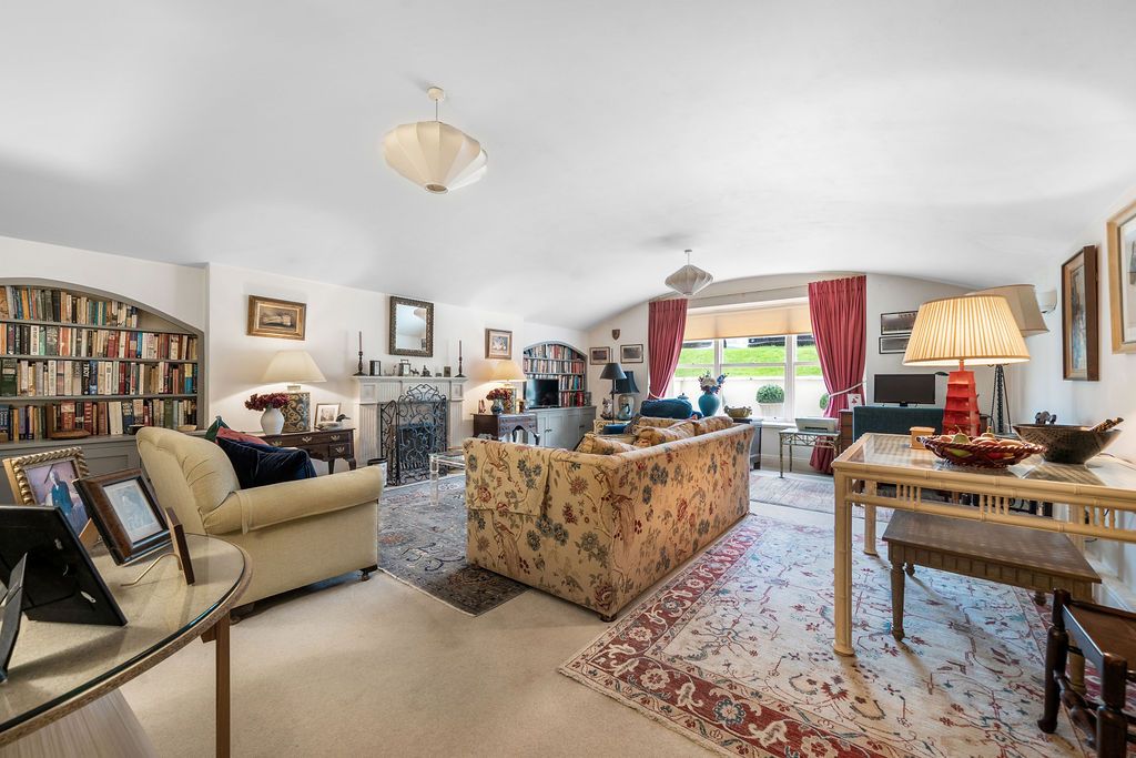 Flat in Cheltenham