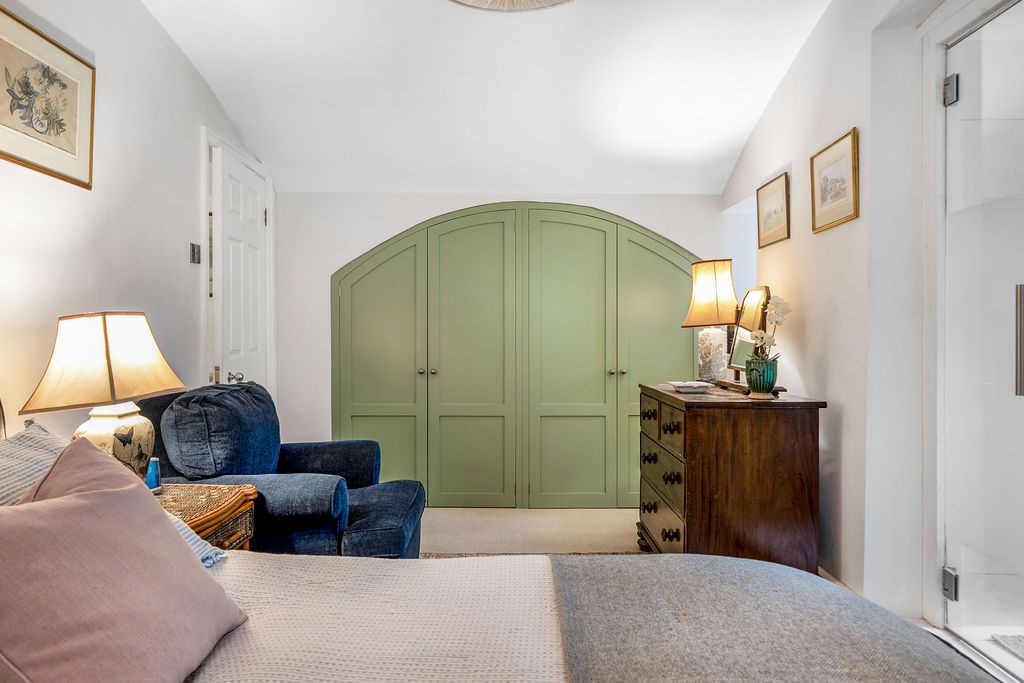 Flat in Cheltenham