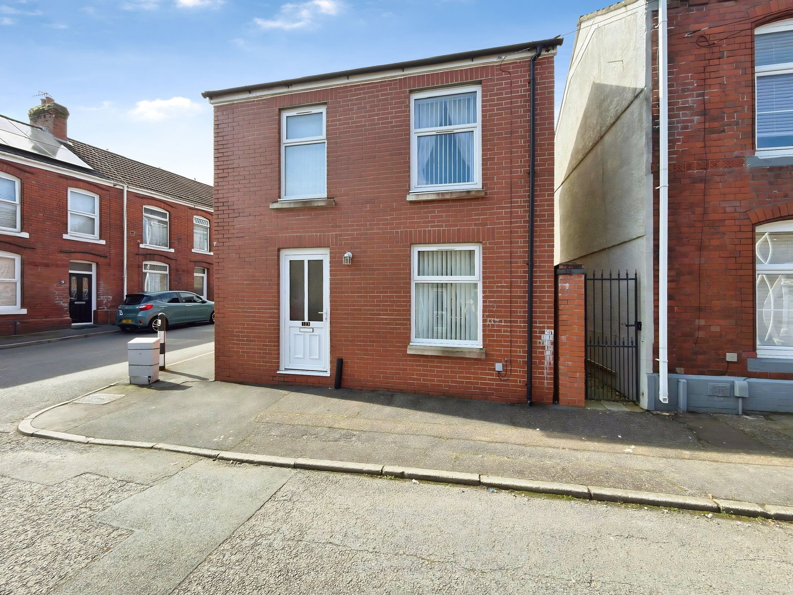 Detached House in Swansea