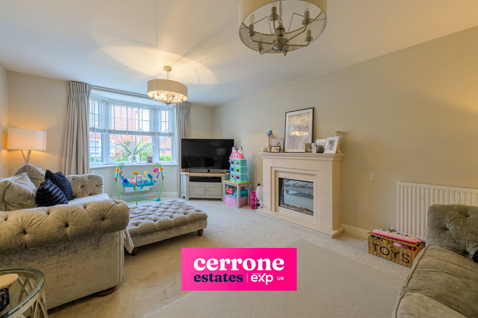 Detached House for sale in Bromsgrove, Patch Street, Norton Farm, Bromsgrove, B61 OFX, 1630 m²