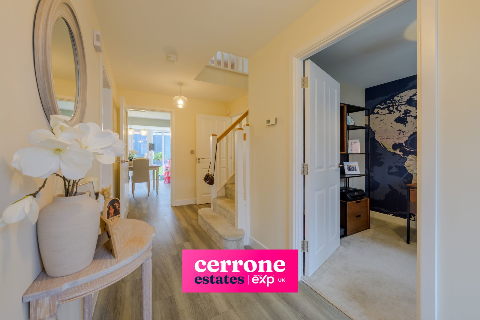 Detached House for sale in Bromsgrove, Patch Street, Norton Farm, Bromsgrove, B61 OFX, 1630 m²