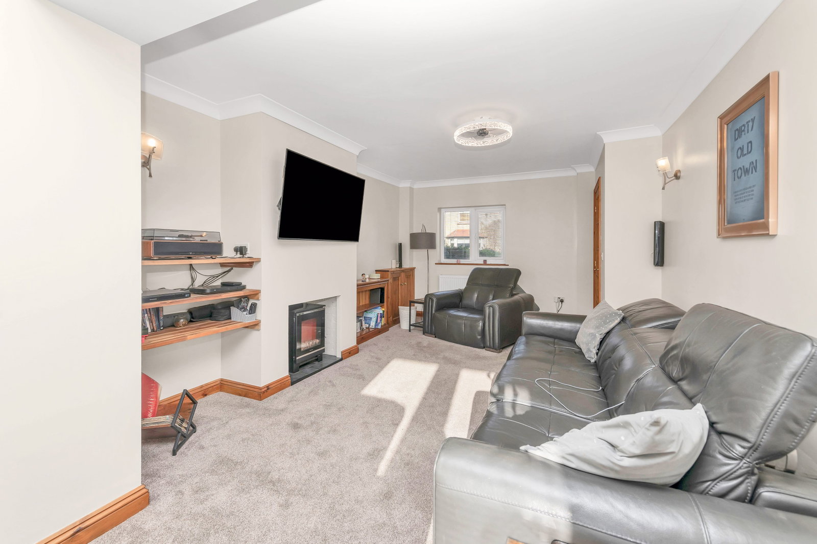 Semi Detached House in Huntingdon