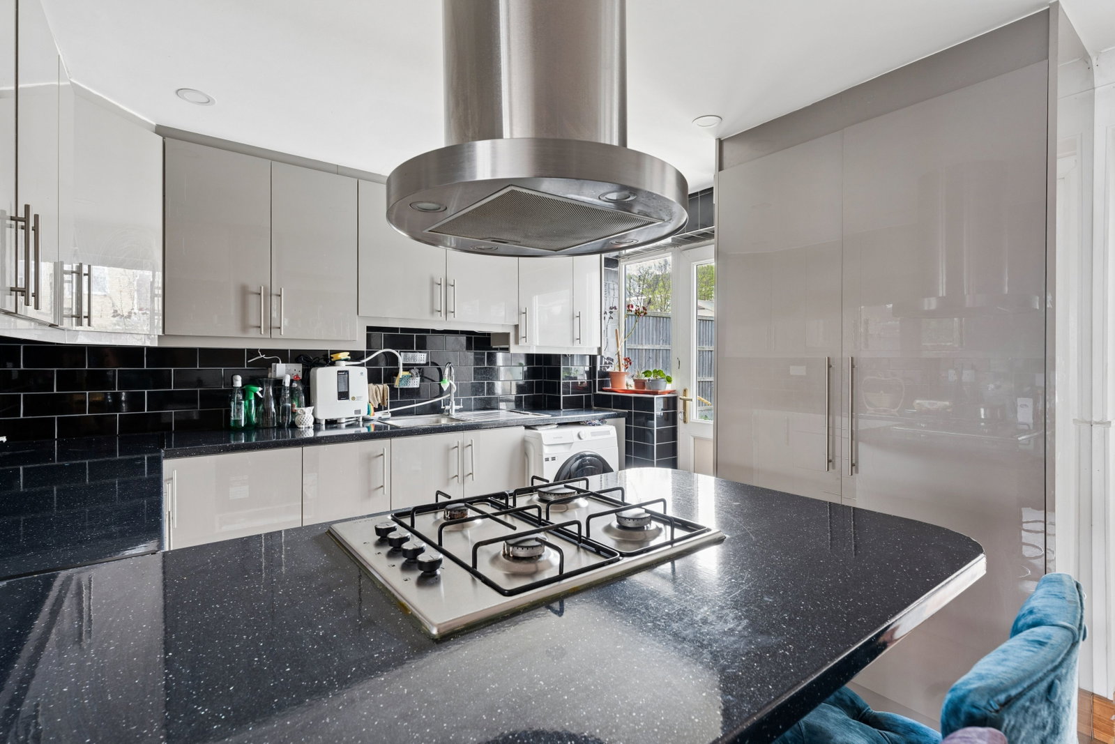 Semi Detached House in Luton