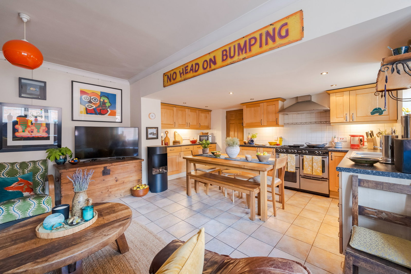 Semi Detached House in Telford