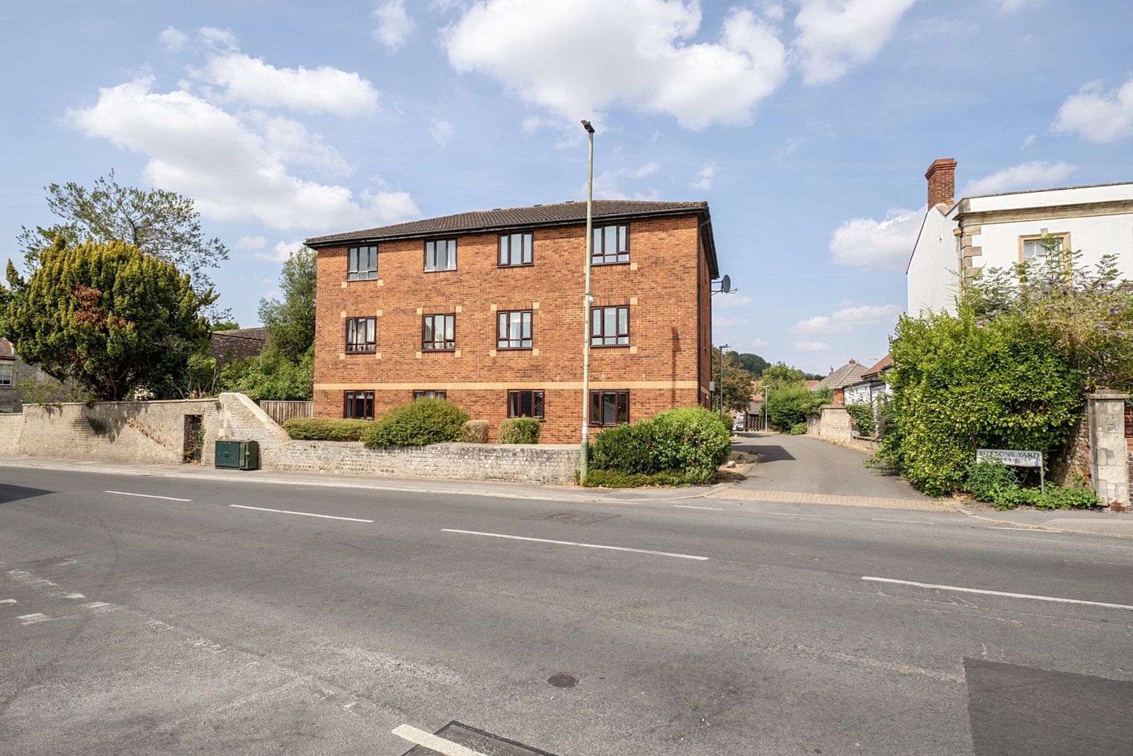 Flat in Warminster