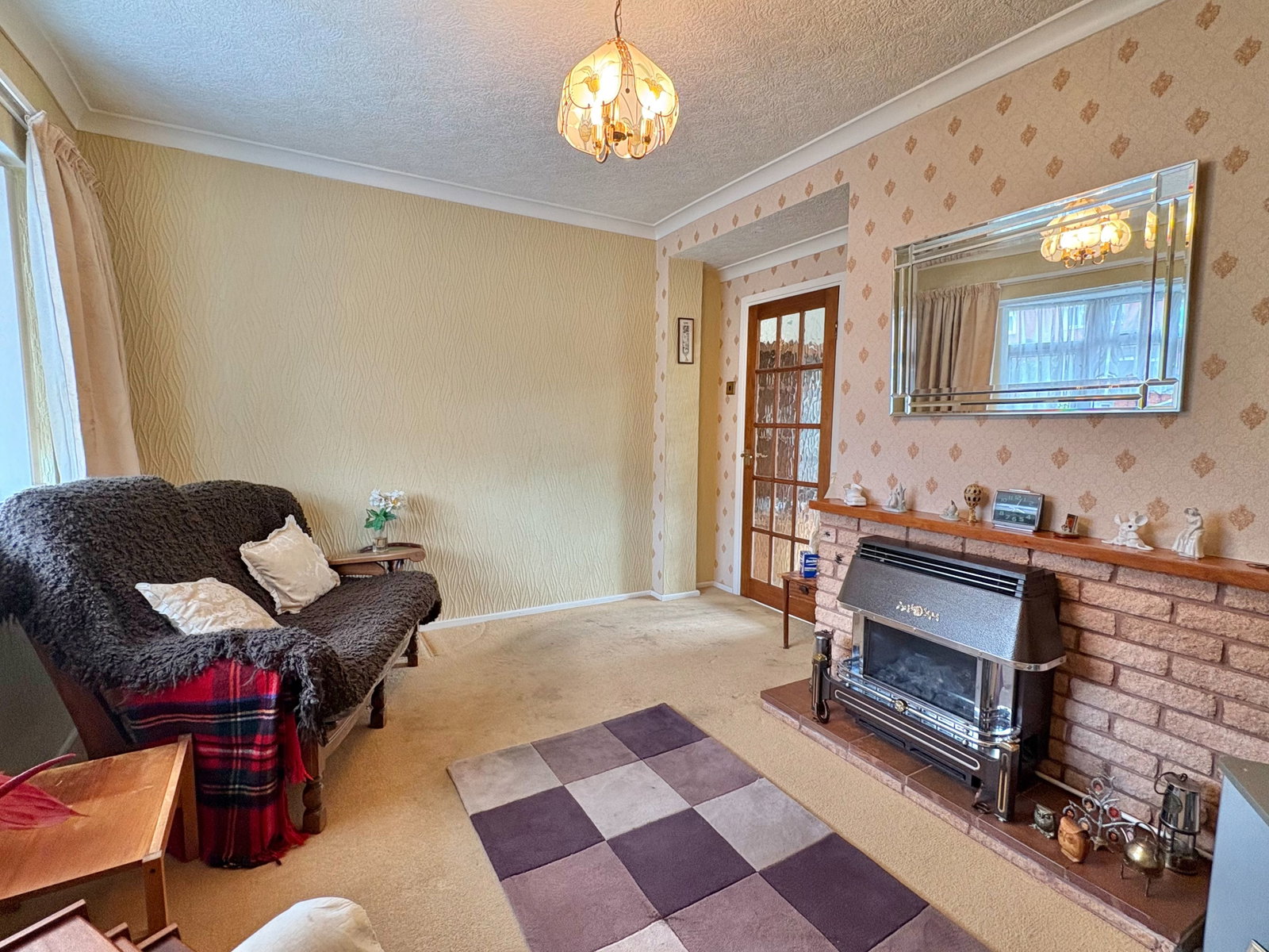 Semi Detached House in Tamworth