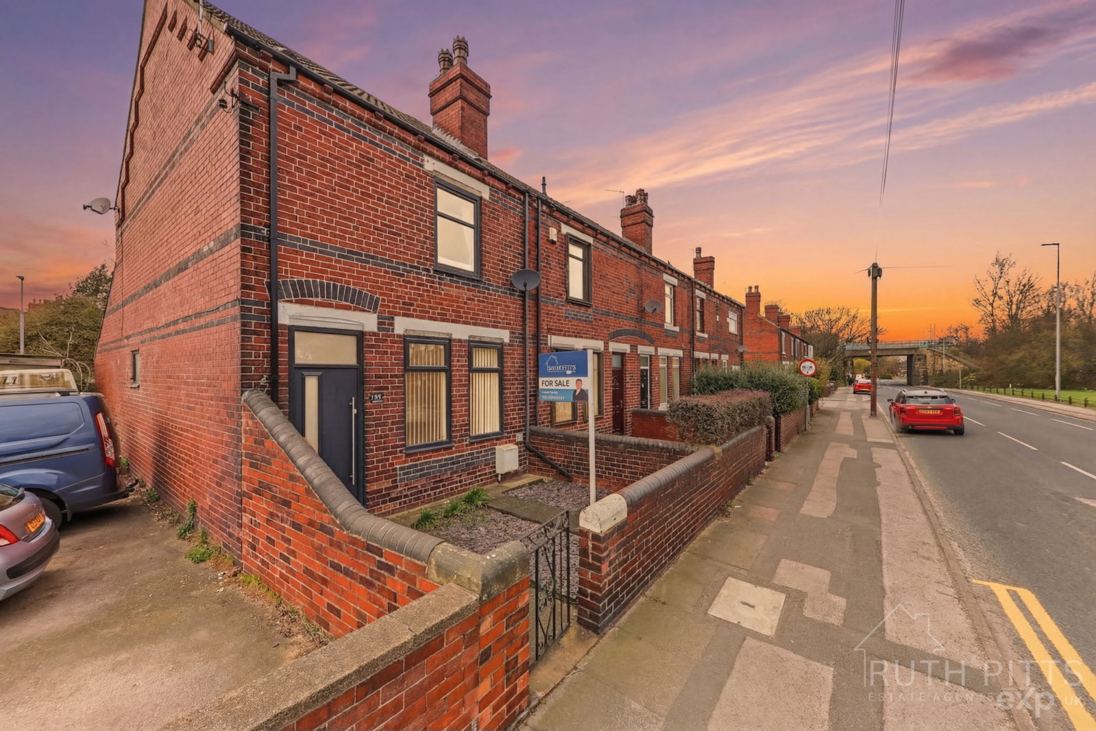 End Of Terrace House in Castleford