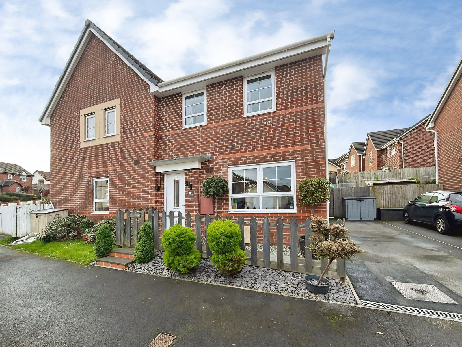 Semi Detached House in Gorseinon