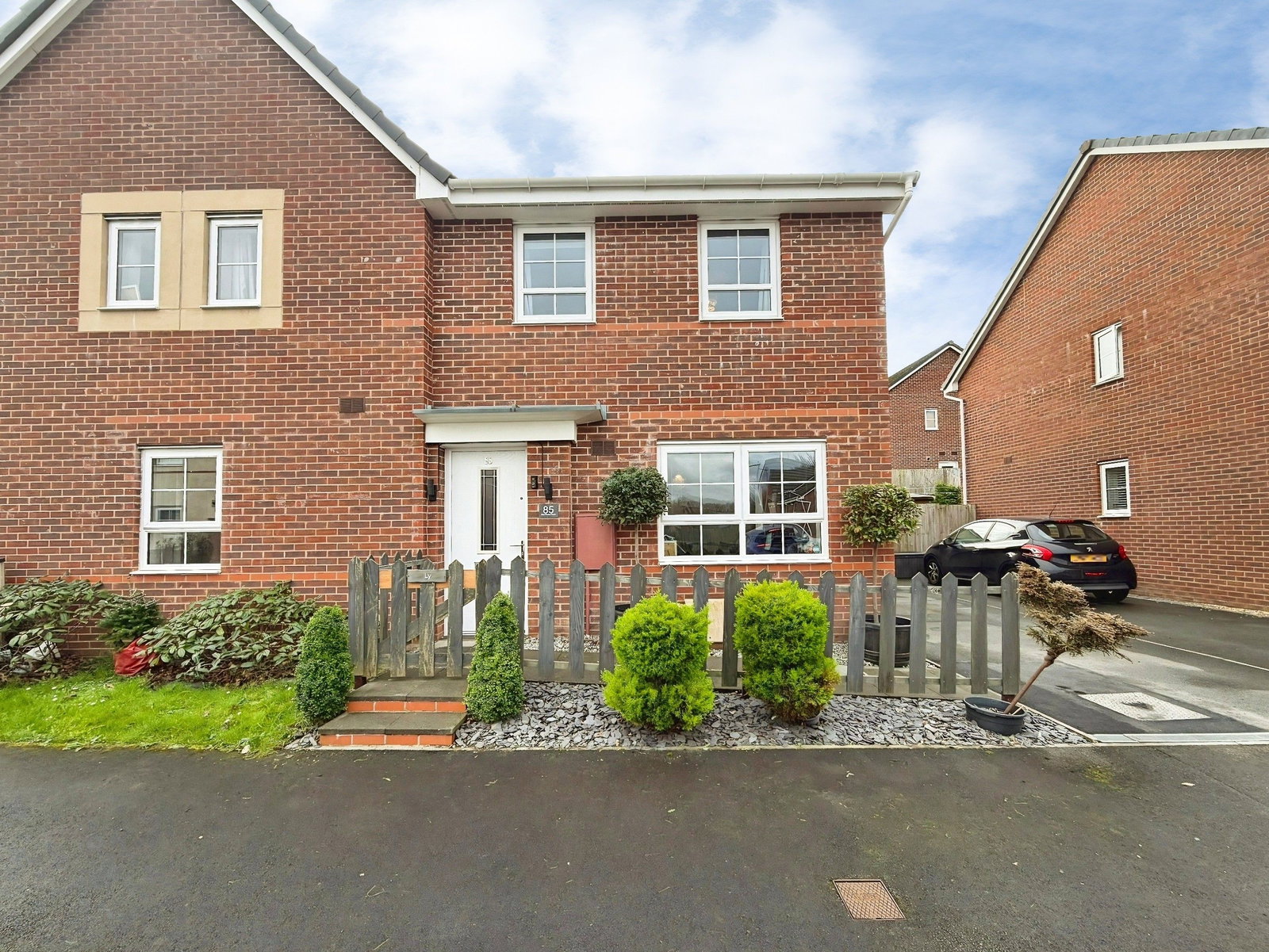 Semi Detached House in Gorseinon