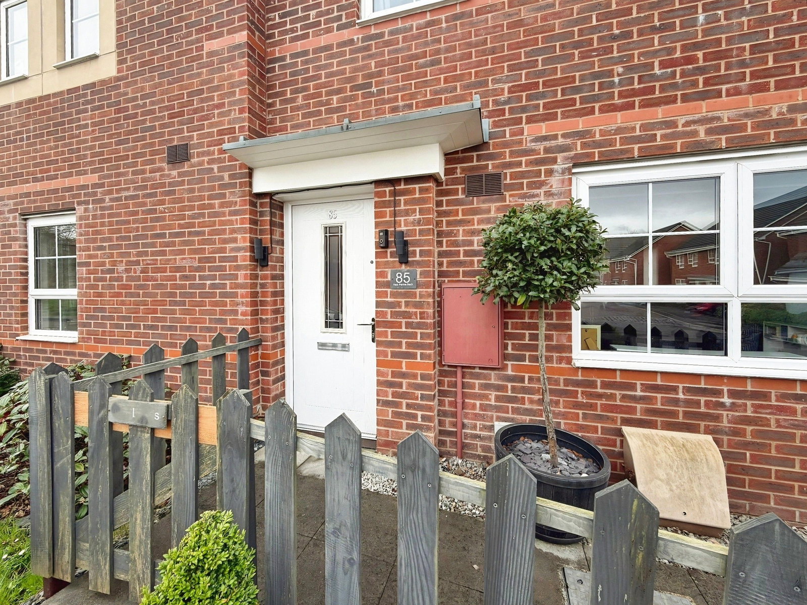 Semi Detached House in Gorseinon