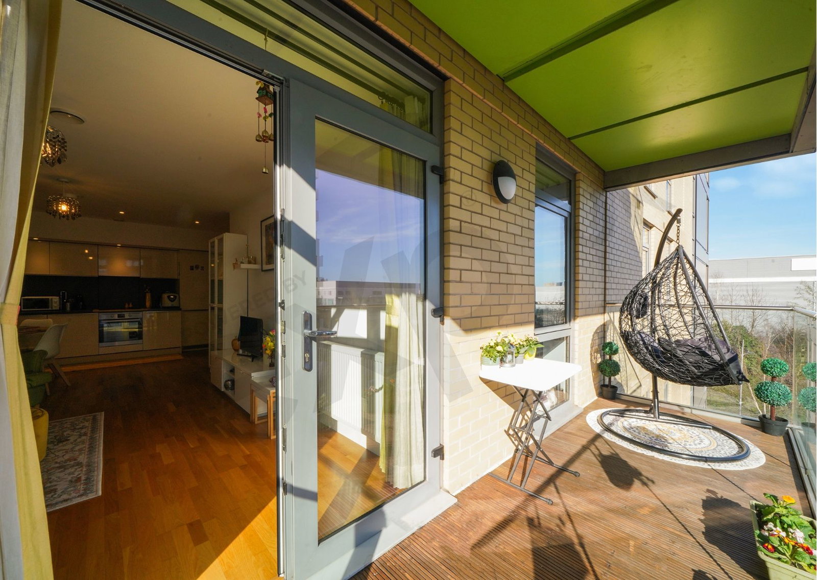 Flat in London