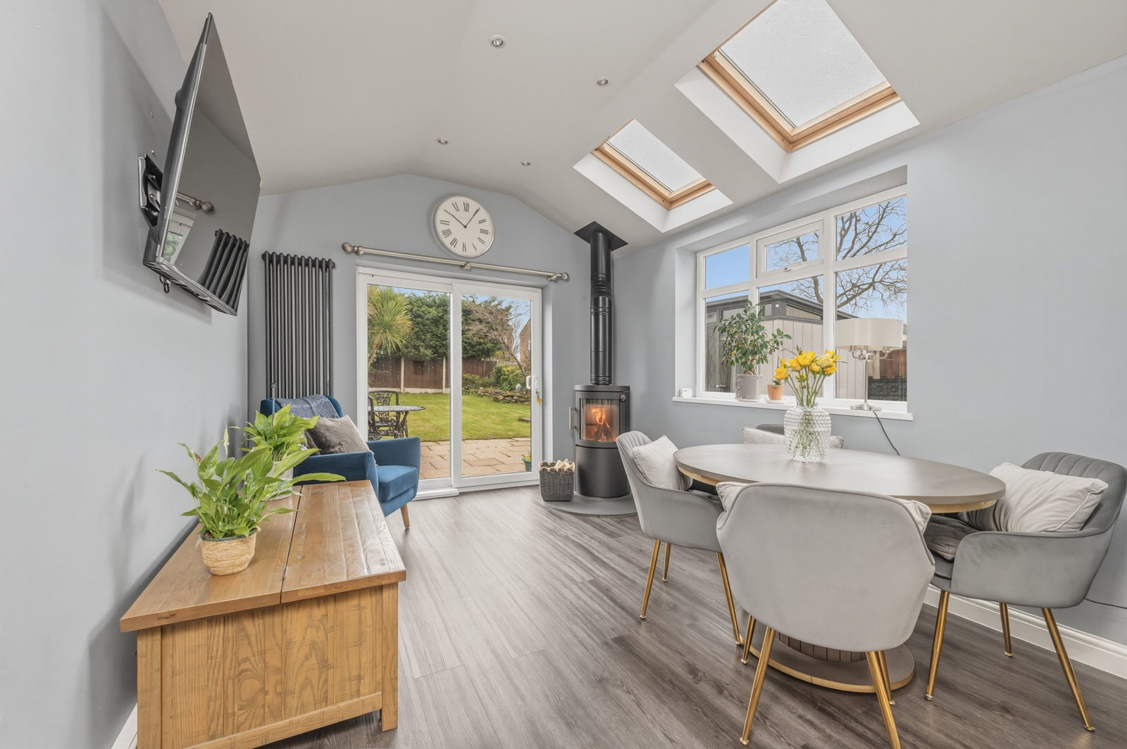 Semi Detached House in Leeds