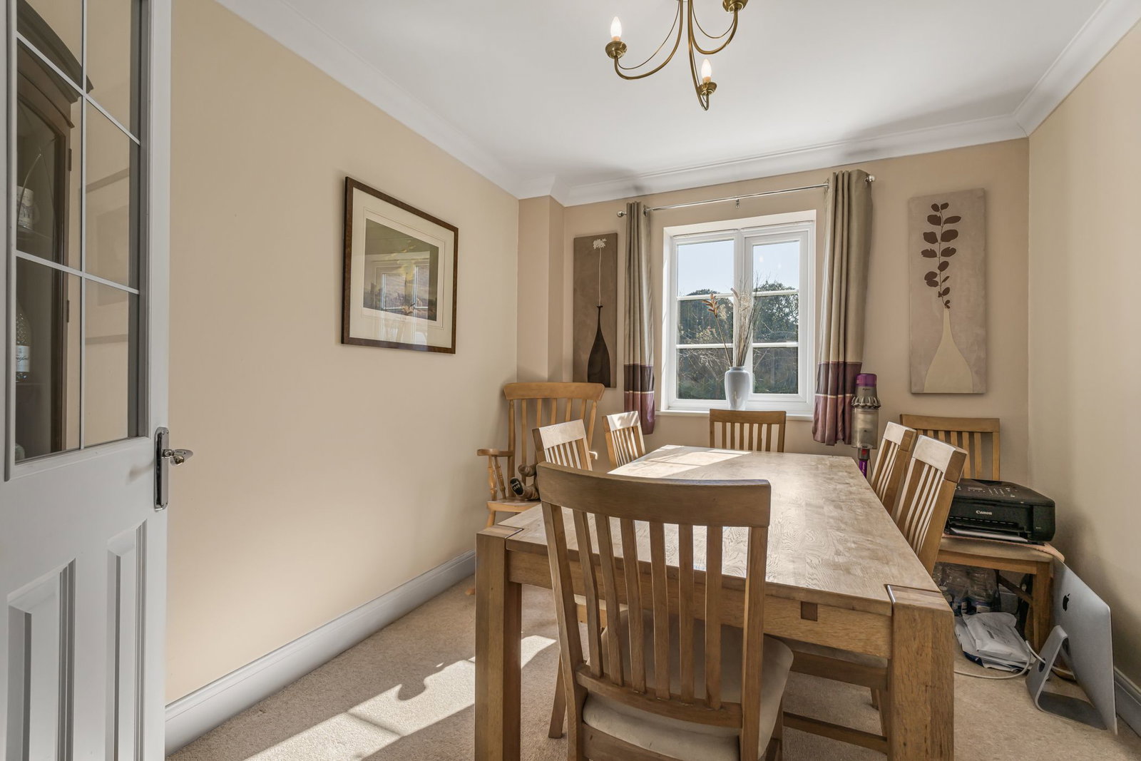 Semi Detached House in Gloucester