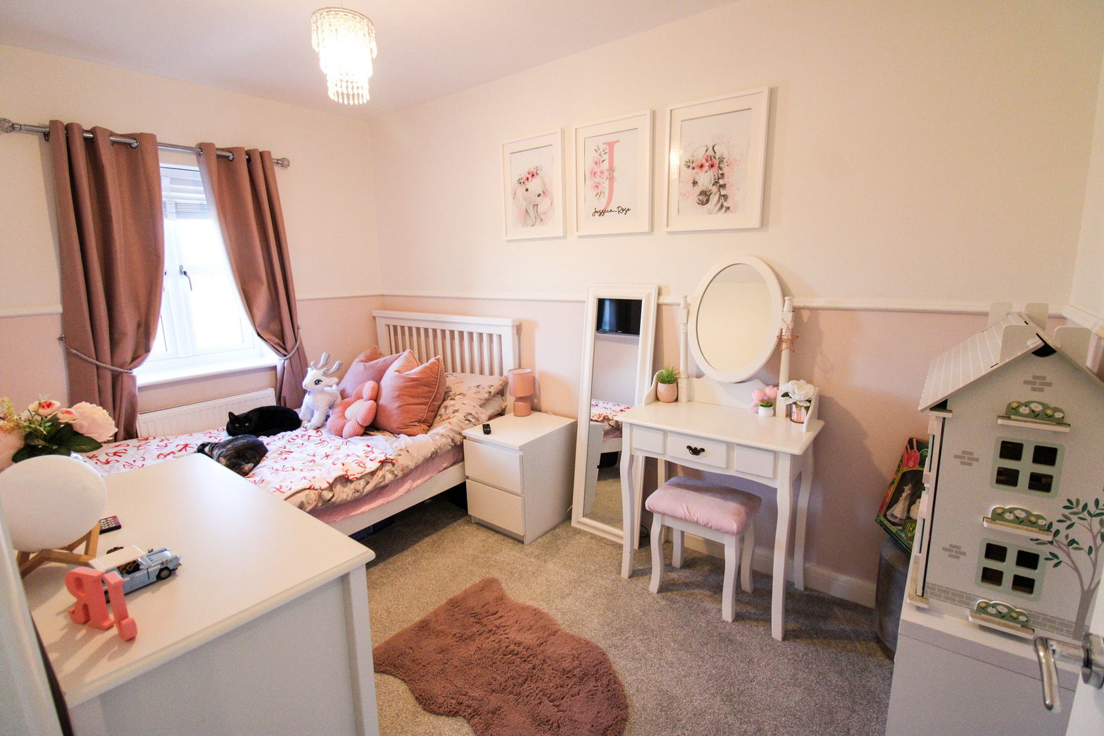 Semi Detached House in Gainsborough