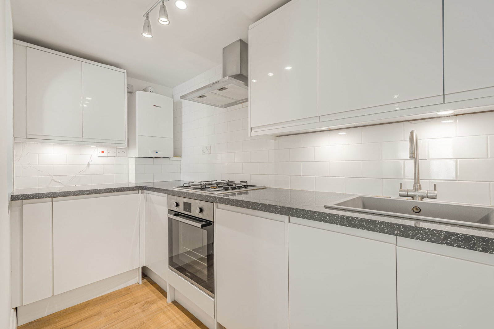 Apartment in Cheltenham