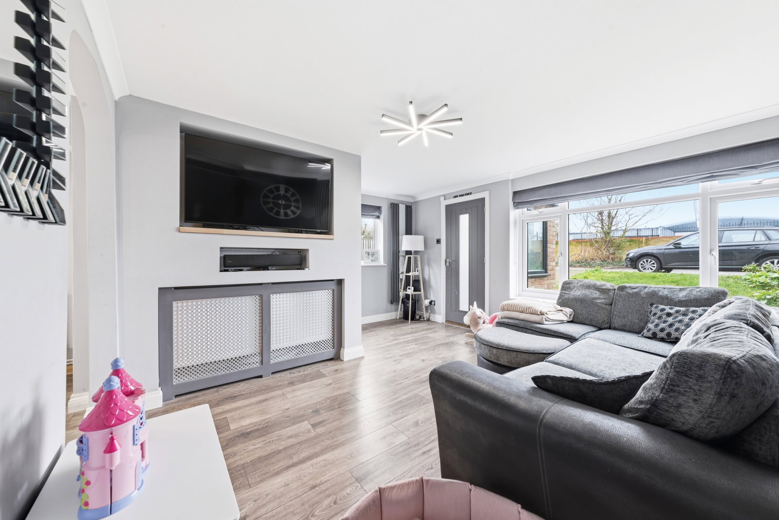 Semi Detached House in Sittingbourne
