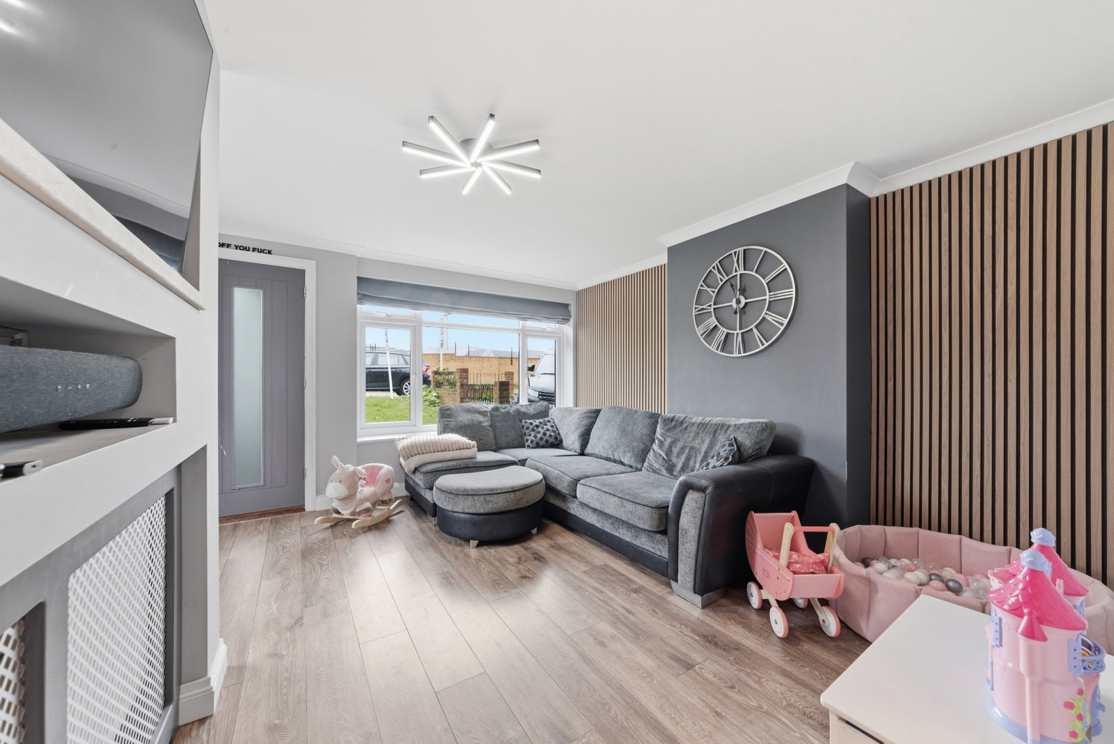 Semi Detached House for sale in Sittingbourne, Cryalls Lane, Sittingbourne, ME10 1NY