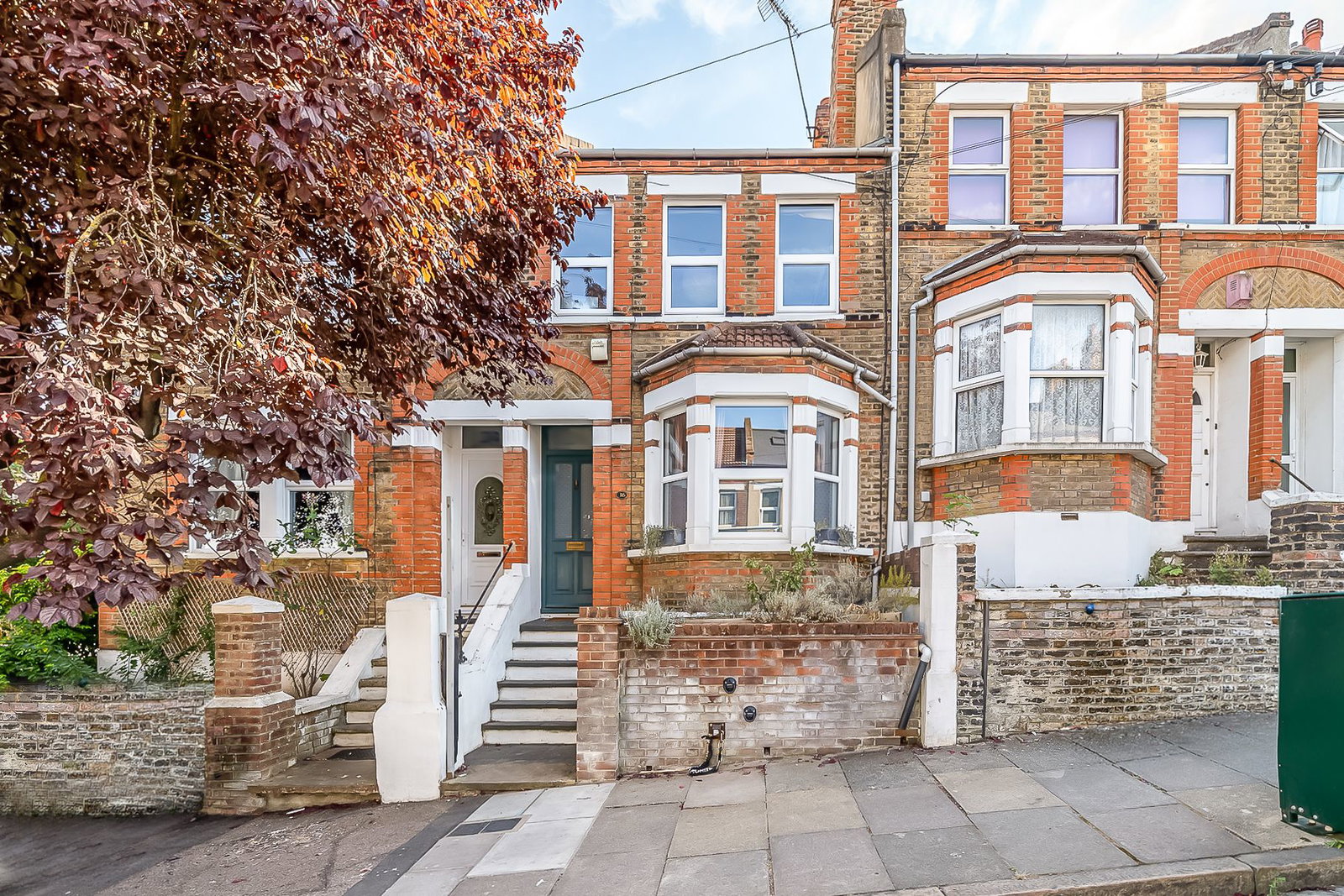 Terraced House for sale in London, Leghorn Road, Plumstead, London SE18 1SZ, 914 m²