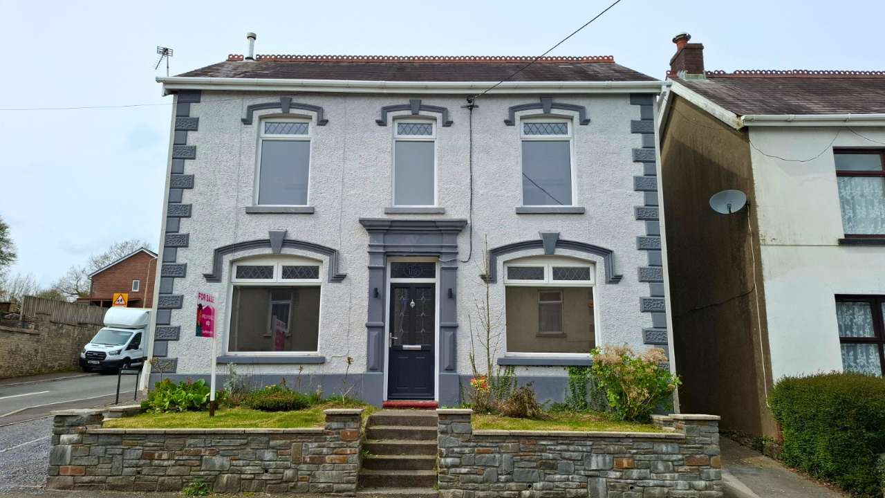 Detached House in Ammanford