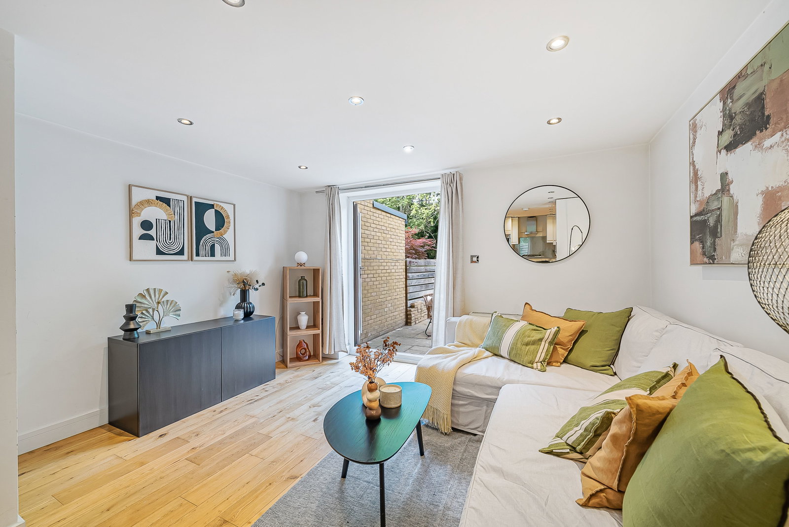 Semi Detached House in London