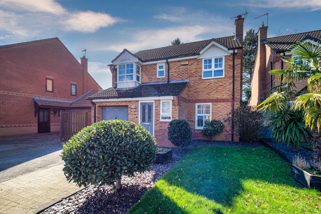 Detached House in Nottingham
