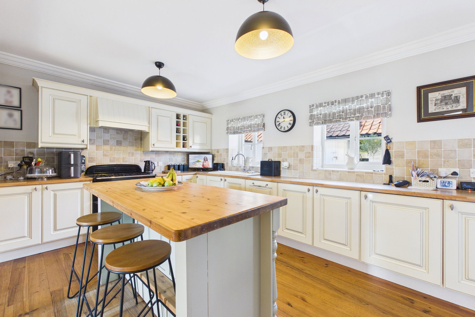Semi Detached House in Attleborough