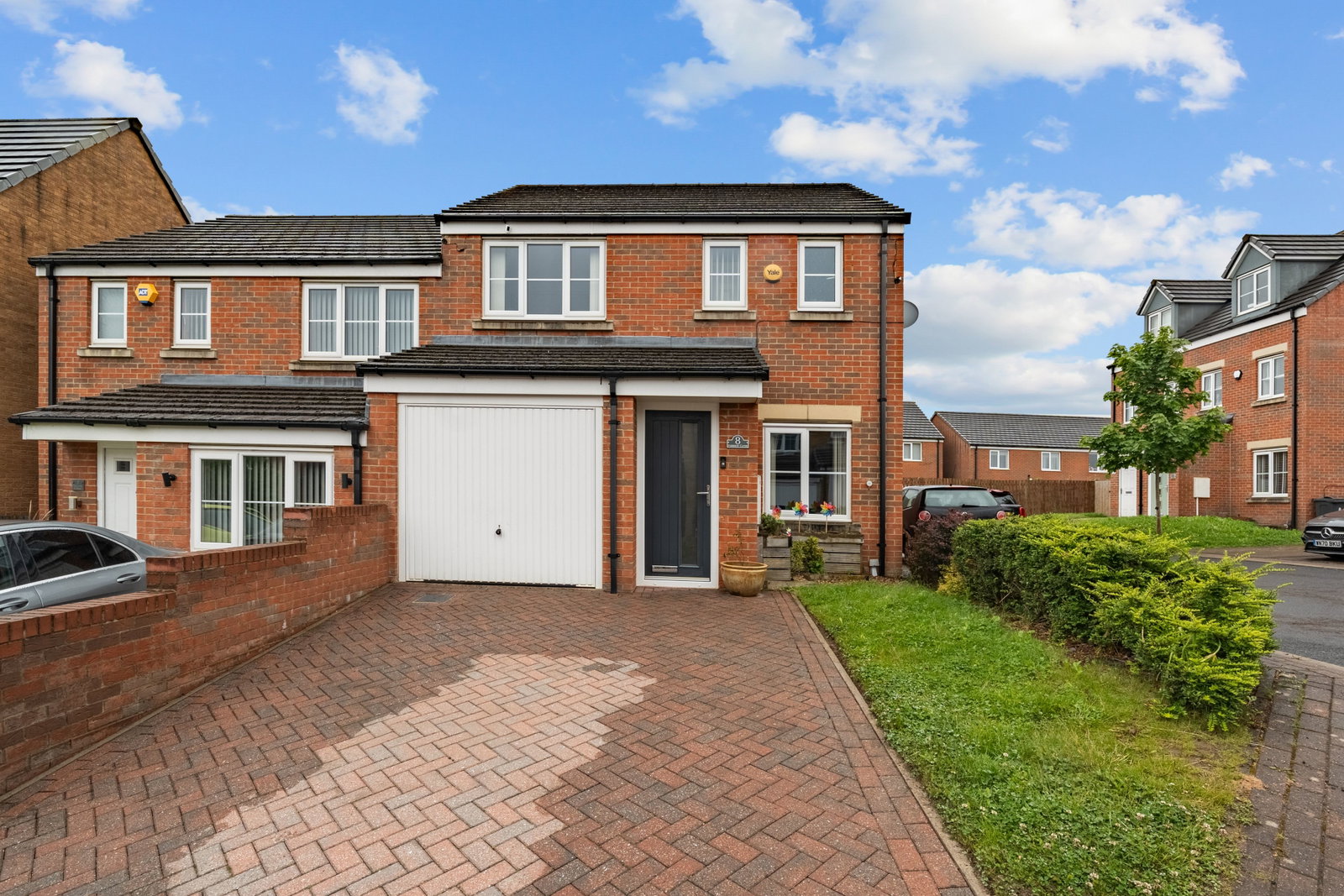 Semi Detached House in Bradford