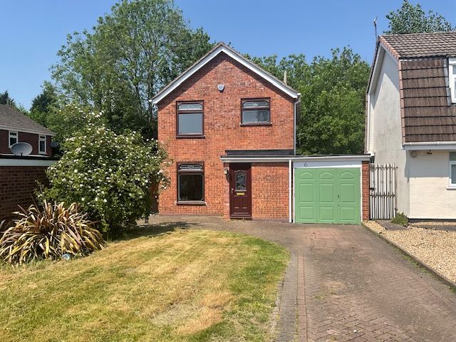 Detached House in Brierley Hill