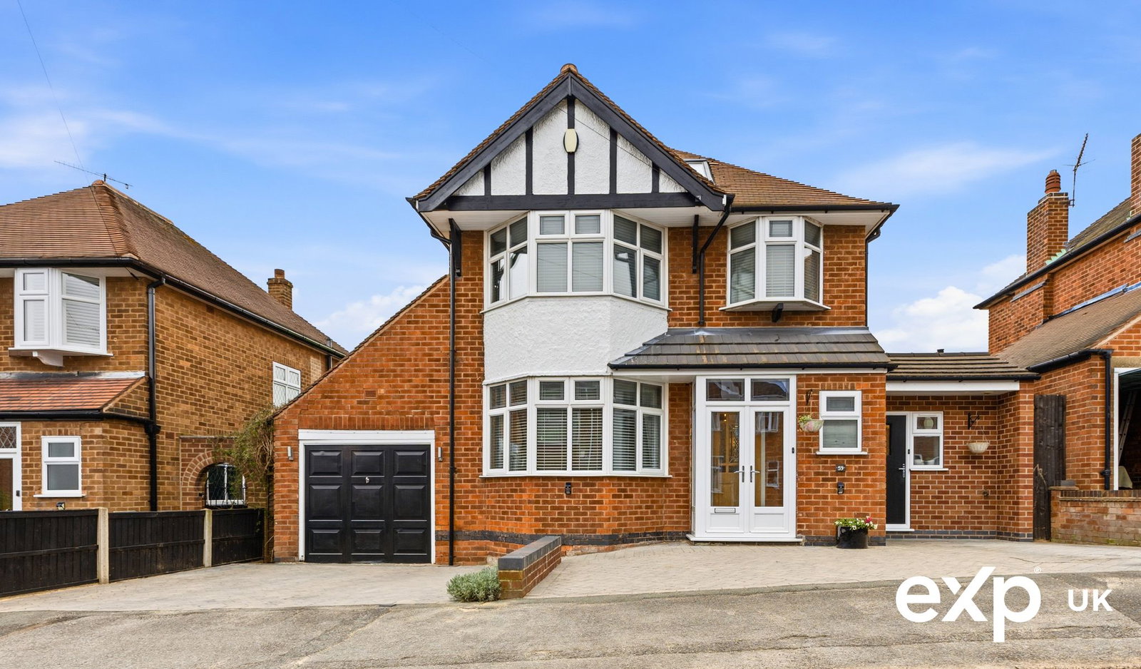 Detached House in Nottingham