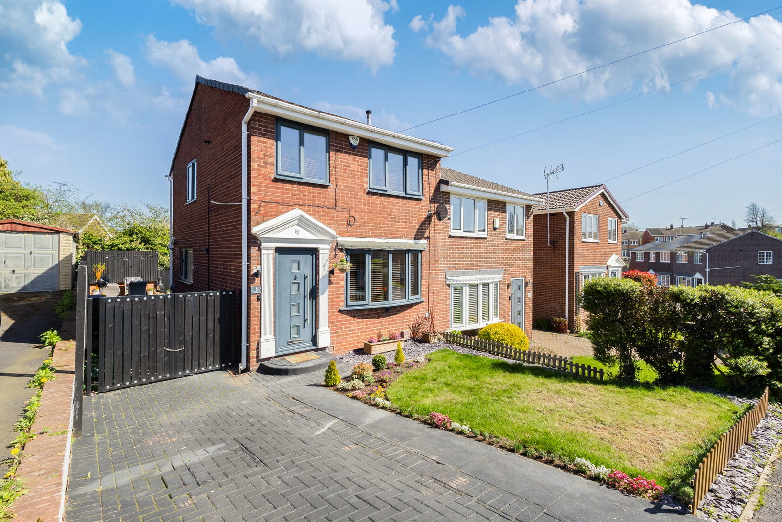 Semi Detached House in Pontefract