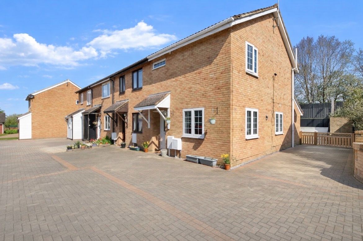 End Of Terrace House in Ashford