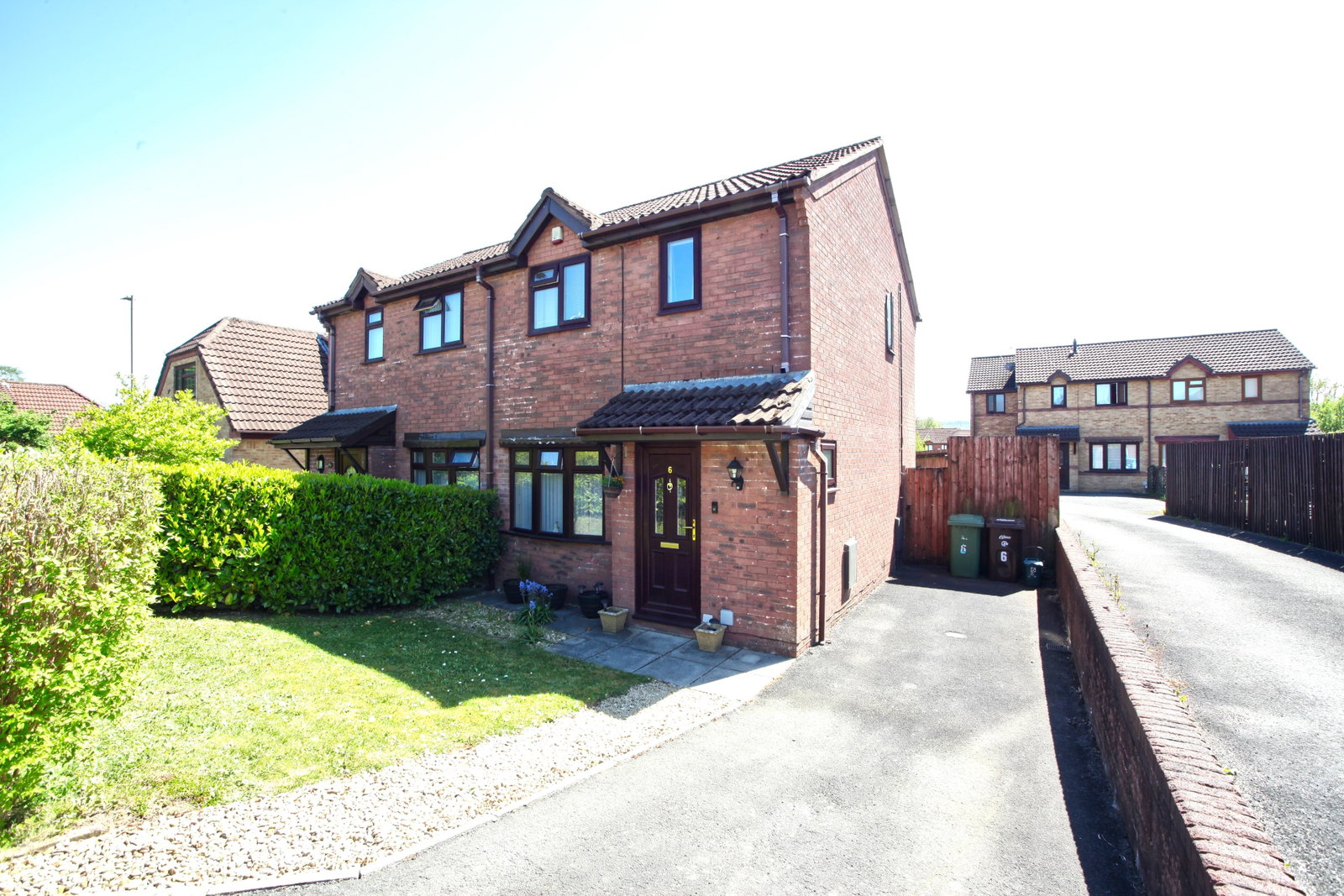 Semi Detached House in Caerphilly