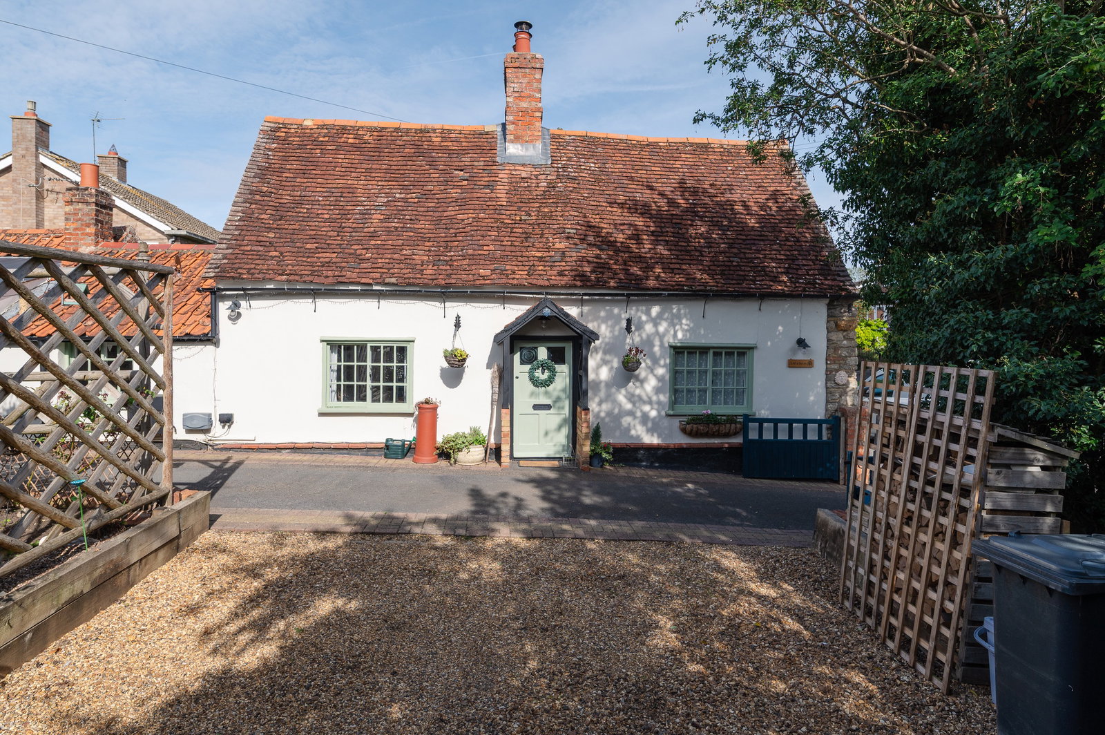 Detached House for sale in Bedford, High Street, Riseley, Bedfordshire