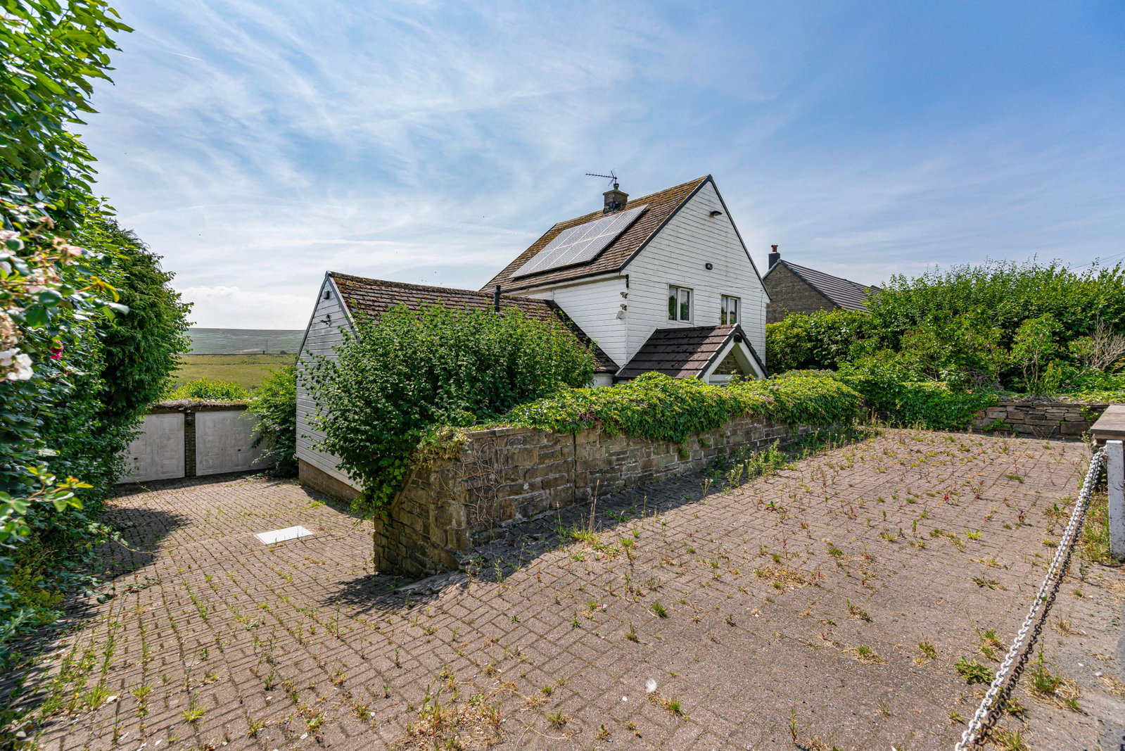 Detached House in Sowerby Bridge