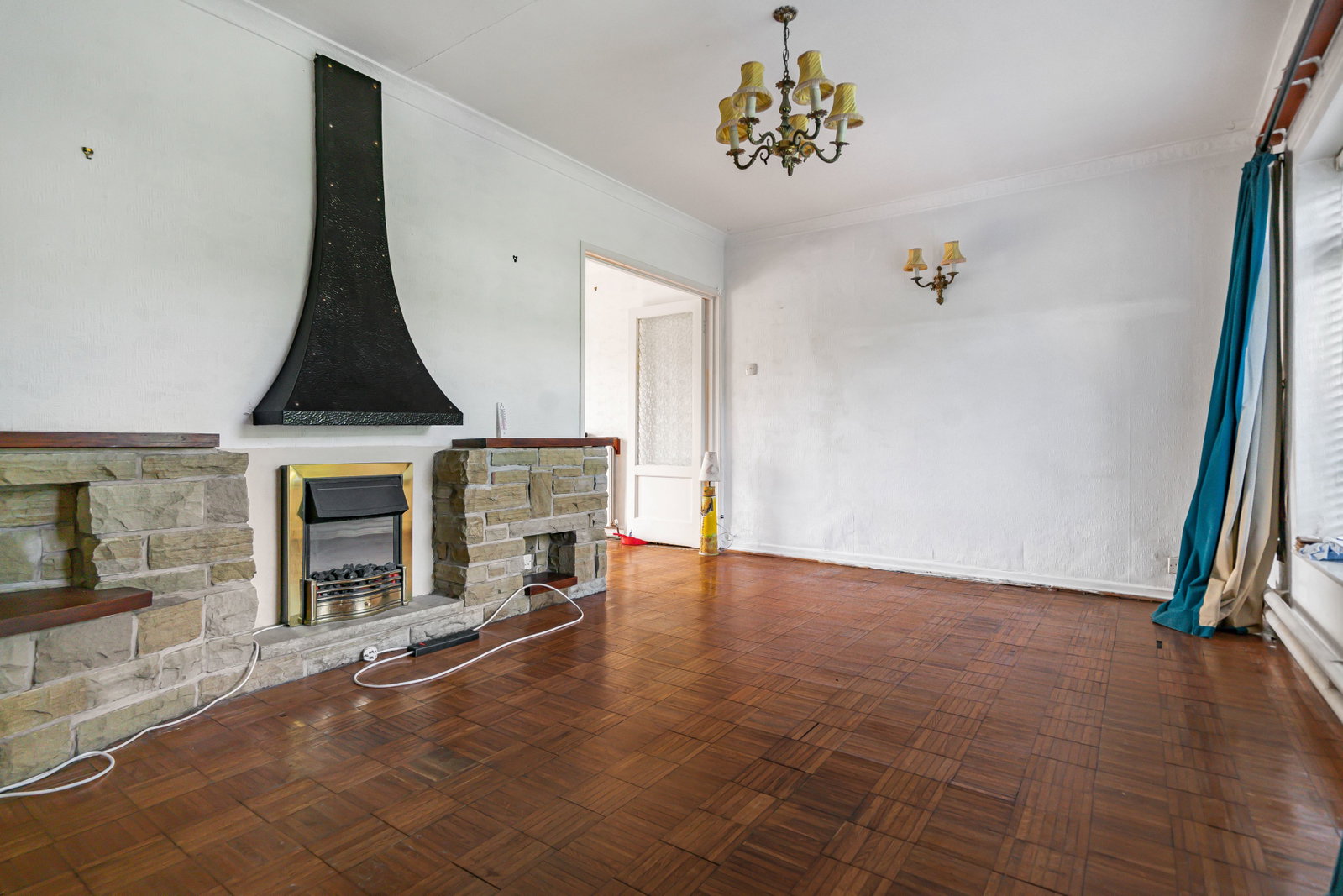 Detached House in Sowerby Bridge