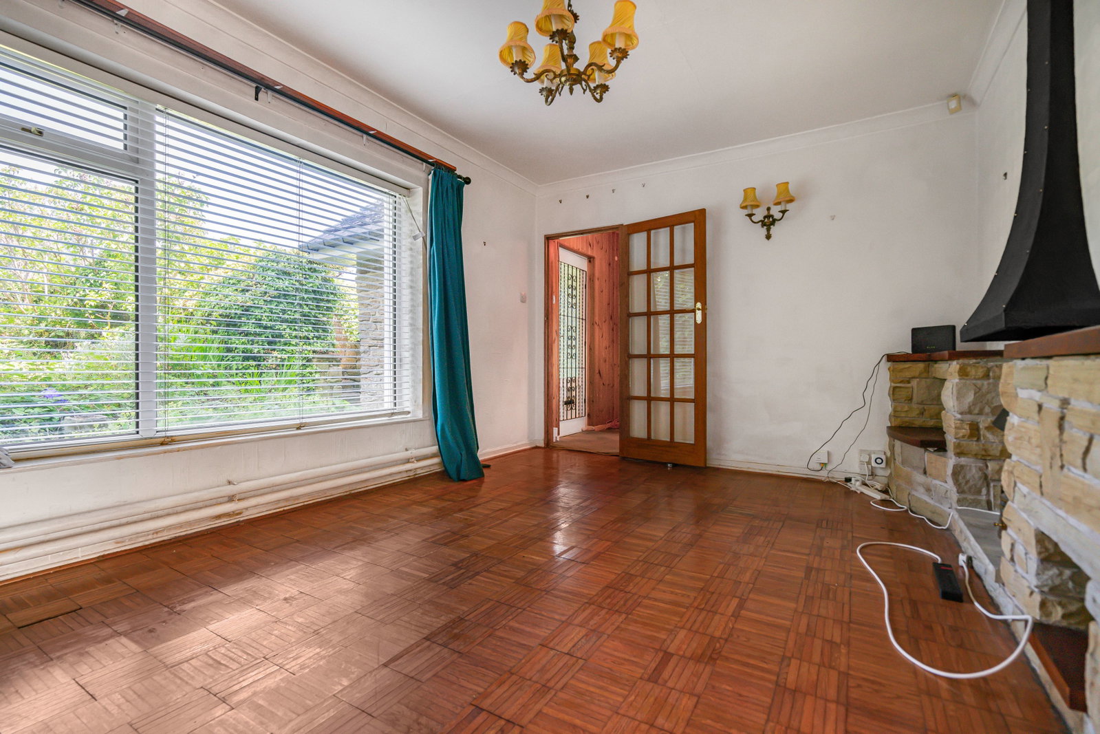 Detached House in Sowerby Bridge