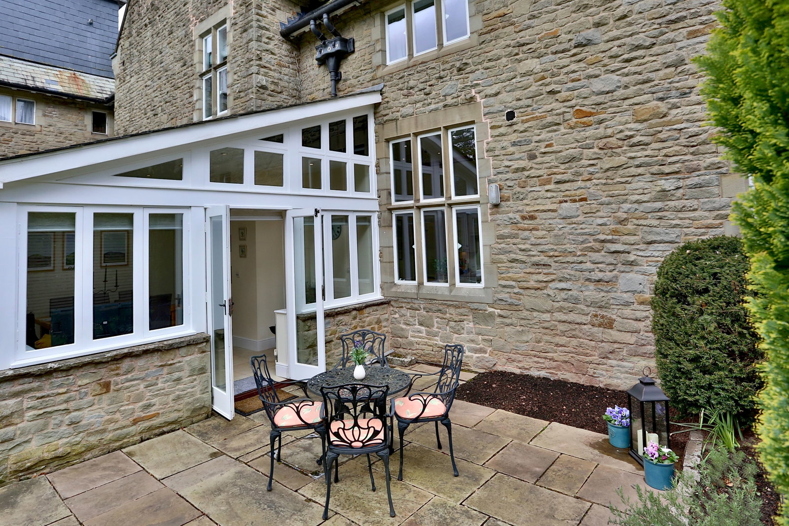Terraced House in Abergavenny