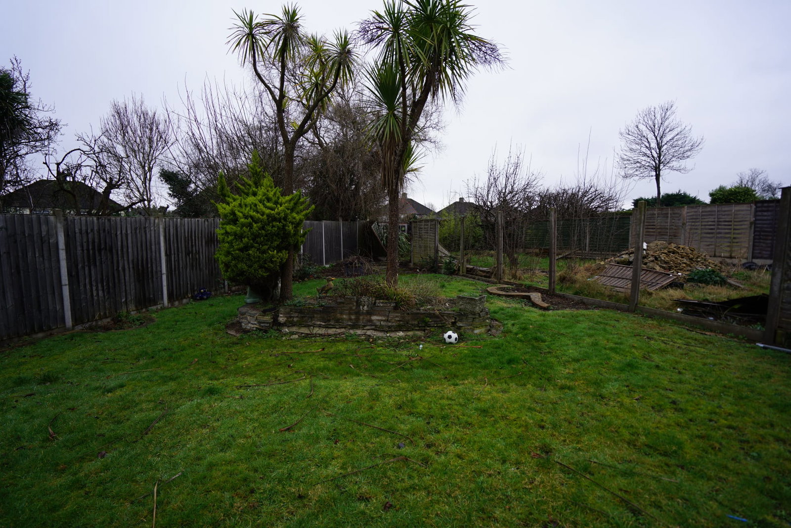 Plot in London